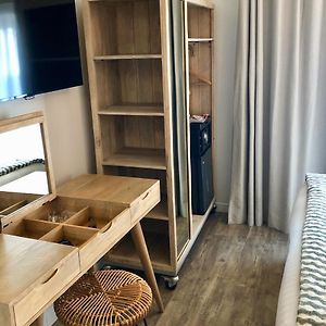 Kamer met een Queen Size Bed